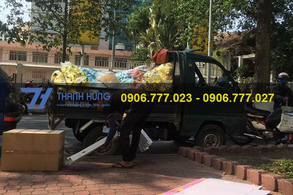 Xe ba gác chở hàng quận 10