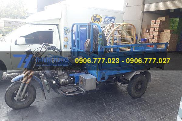 xe ba gác chở hàng tại quận 9